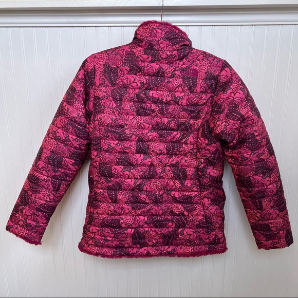 The North Face Roxbury Pink Reversible Camo Butterly & Faux Fur Winter Jacket - Picture 3 of 9